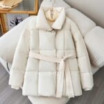 Luxe Plaid Wool Coat - Winter Style Essential for Women